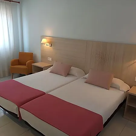 San Millan Hotel 3*