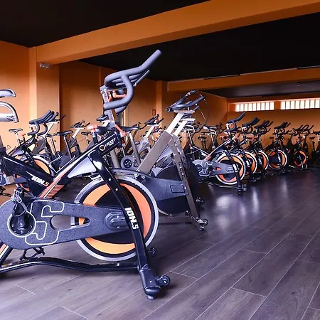 San Millan ホテル 3*